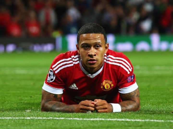 I want to kiss him tonight: Van Gaal goes giddy for Man United match-winner Memphis