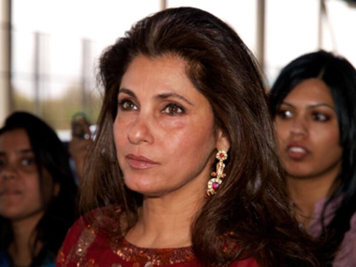 SC issues notice to Dimple Kapadia over domestic violence case SC issues notice to Dimple Kapadia over domestic violence case