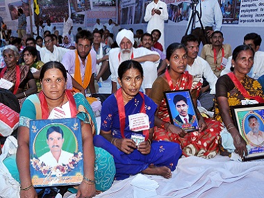 Farmers from across India converge on the capital to demand fair prices, scrapping of land bill Farmers from across India converge on the capital to demand fair prices, scrapping of land bill