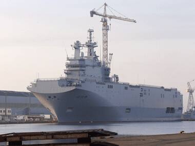 France cancels warship contract with Russia 