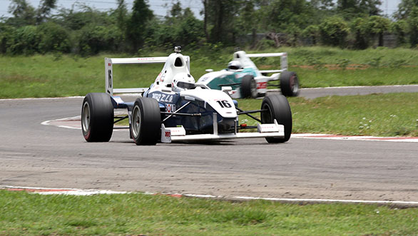 Karthik Tharani Singh is 2015 MRF FF1600 champion Karthik Tharani Singh is 2015 MRF FF1600 champion