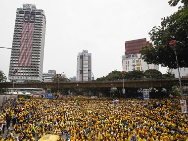 Huge Malaysia rally for PM Najib Razak's resignation enters second day Huge Malaysia rally for PM Najib Razak's resignation enters second day