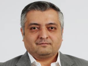 Percy Hiloo-Head Testing Practice of Blue Star Infotech