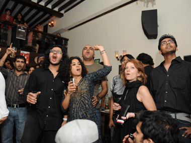 Eradicating the gender bias: Is it time for Mumbai to get 'women only' bars? Eradicating the gender bias: Is it time for Mumbai to get 'women only' bars?