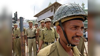 Hit by car at Gurugram checkpoint, constable clings to wiper for a kilometre to save self; driver flees
