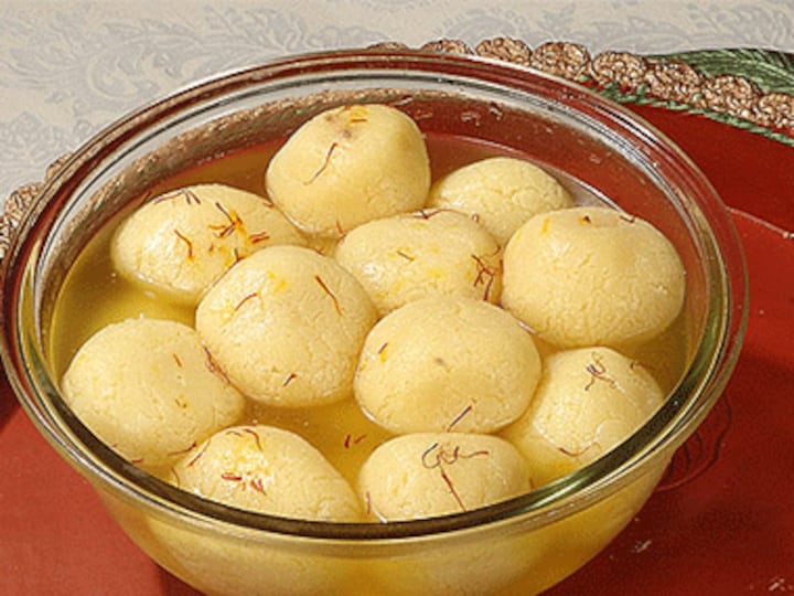 The unkindest cut: 'Rasagolas' are not Bengali after all