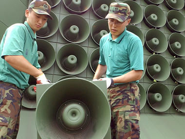 K-propaganda? South Korea supposedly blasts K-pop music over loudspeakers K-propaganda? South Korea supposedly blasts K-pop music over loudspeakers
