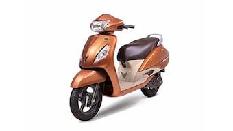 2015 TVS Jupiter ZX launched in India at Rs 52,426