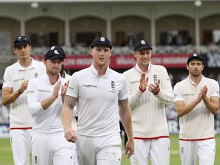 Ashes: Ben Stokes' five-for leaves Australia teetering on the brink of series defeat