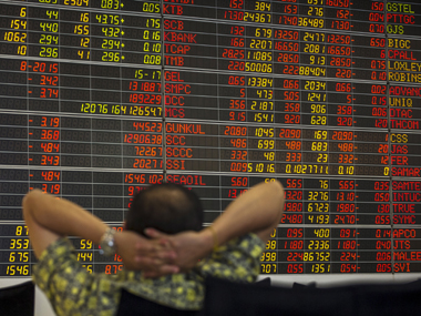 Stock Market Today Latest Updates: Market ends in red on Day 1 of FY21; Sensex plunges over 1,200 points, Nifty below 8,300-mark Stock Market Today Latest Updates: Market ends in red on Day 1 of FY21; Sensex plunges over 1,200 points, Nifty below 8,300-mark