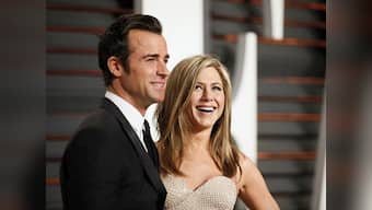Jennifer Aniston marries long-time boyfriend Justin Theroux in Los Angeles