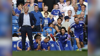Chelsea manager Jose Mourinho under fire over team doctor Eva Carneiro's treatment