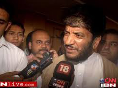 Delhi court issues non-bailable warrant against separatist leader Shabir Shah in money laundering case Delhi court issues non-bailable warrant against separatist leader Shabir Shah in money laundering case