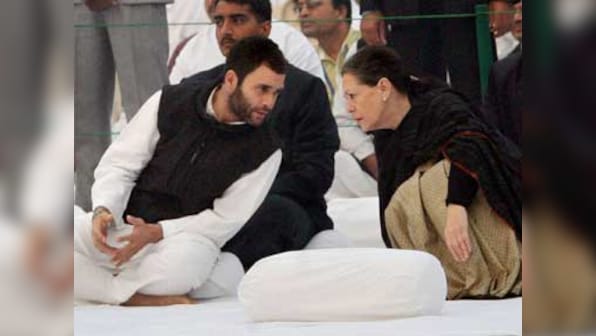 Sonia, Rahul express anguish over Bangalore-Nanded Express train accident