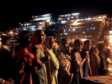 NGT caps number of devotees at Vaishno Devi at 50,000 per day, stays construction work in the area NGT caps number of devotees at Vaishno Devi at 50,000 per day, stays construction work in the area