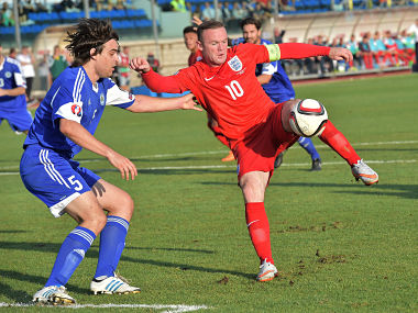 Wayne Rooney ties Sir Bobby Charlton as England clinch spot in Euro 2016 Wayne Rooney ties Sir Bobby Charlton as England clinch spot in Euro 2016