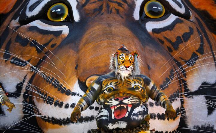 Beautiful 'Pulikali' Tiger Dance procession in Thrissur to mark Onam celebrations