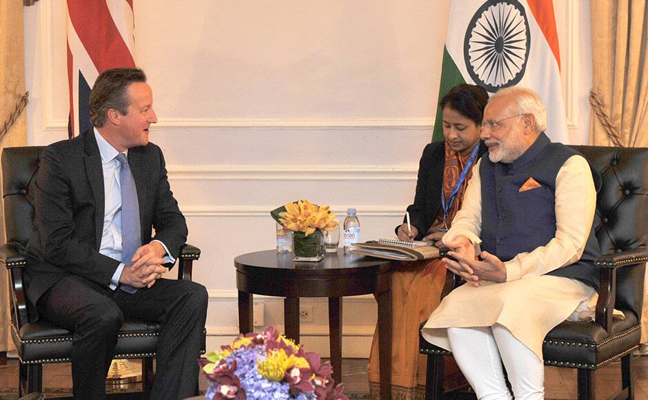 The Prime Minister, Shri Narendra Modi meeting the Prime Minister of United Kingdom (UK), Mr. David Cameroon, at New York. PIB