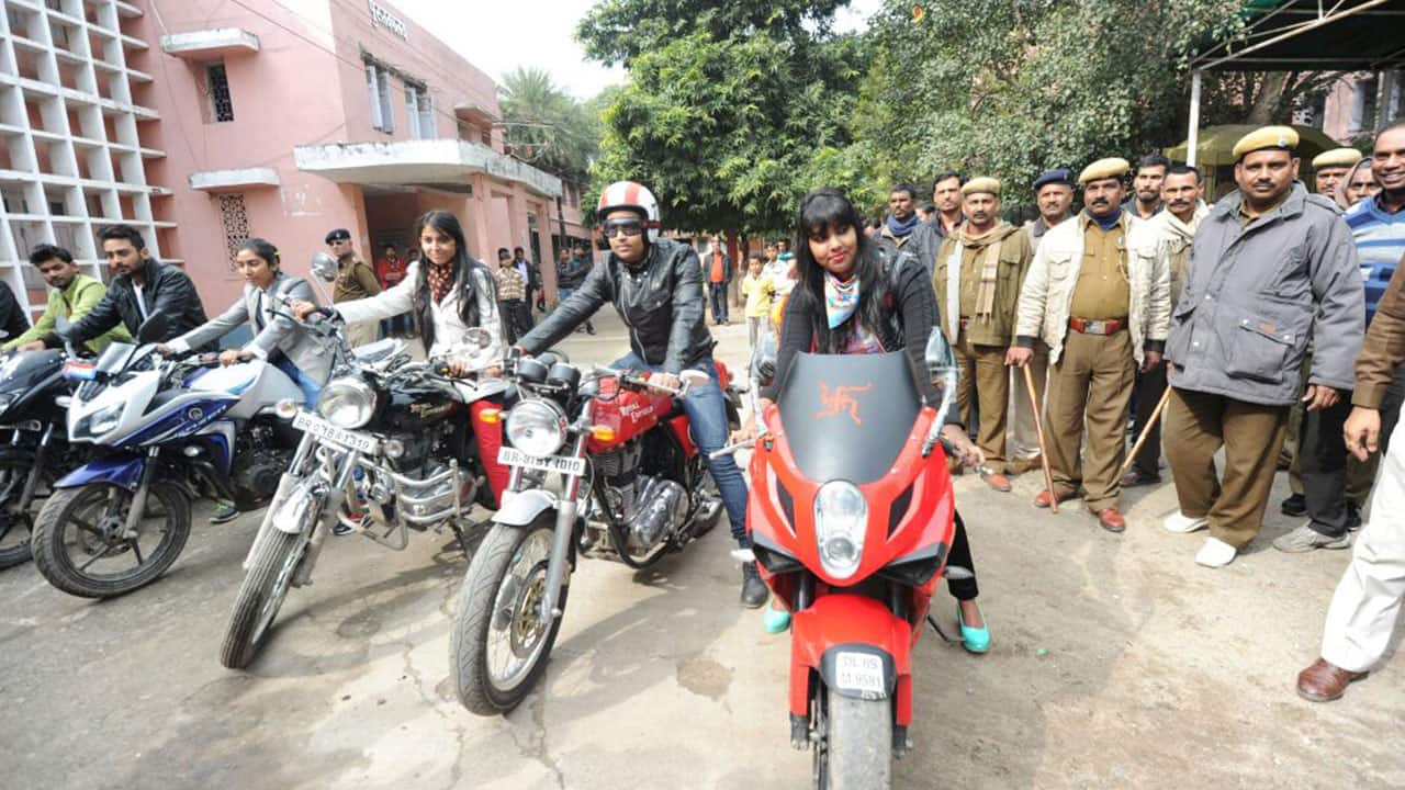 02_lady-bikers_tarique.anwar_Firstpost