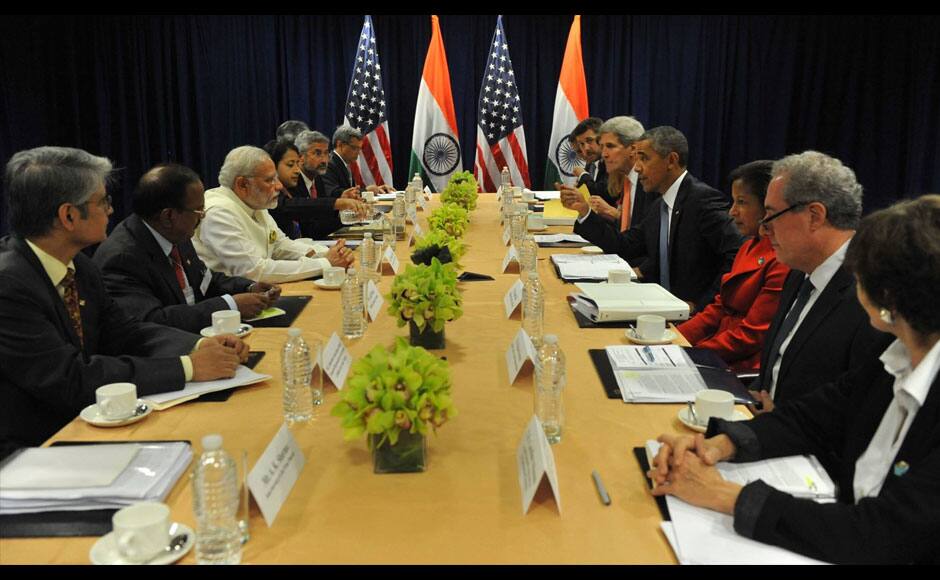 U.S. President Barack Obama meets with India's Prime Minister Narendra Modi (L) at the United Nations General Assembly in New York. Facebook