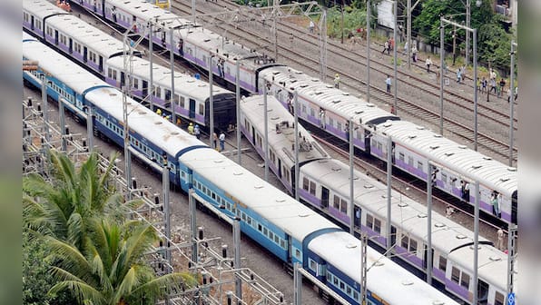 Mumbai goes off the tracks as seven coaches of train derail on Western Railways