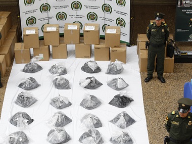 Mexico seizes half tonne of drugs after small plane crashes in Sinaloa Mexico seizes half tonne of drugs after small plane crashes in Sinaloa