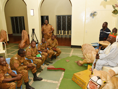 Burkina Faso coup leaders, army sign deal to end standoff Burkina Faso coup leaders, army sign deal to end standoff