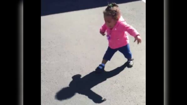 The mysteries of nature: Toddler notices shadow for the first time, freaks out