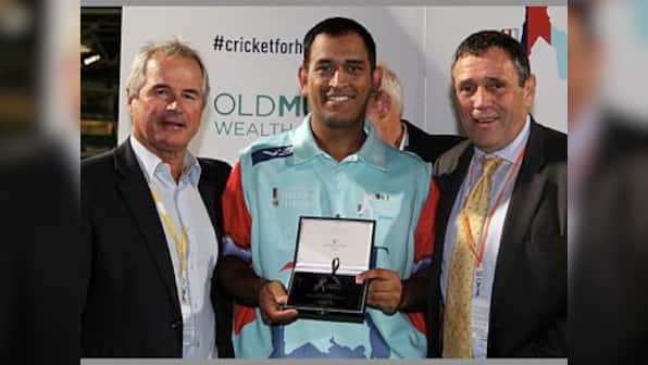 Captain Dhoni's heroics in charity T20 earn Indian Army 20,000 pounds