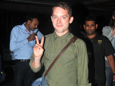 Lord of the Rings’ star Elijah Wood rides auto-rickshaw in Mumbai, calls it a ‘roller-coaster’ Lord of the Rings’ star Elijah Wood rides auto-rickshaw in Mumbai, calls it a ‘roller-coaster’