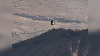 Fifty spies say Islamic State intelligence report was cooked up: Report