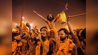 Selfie Mat le le re: Kumbh Mela designates 'No selfie zones' to avoid stampedes