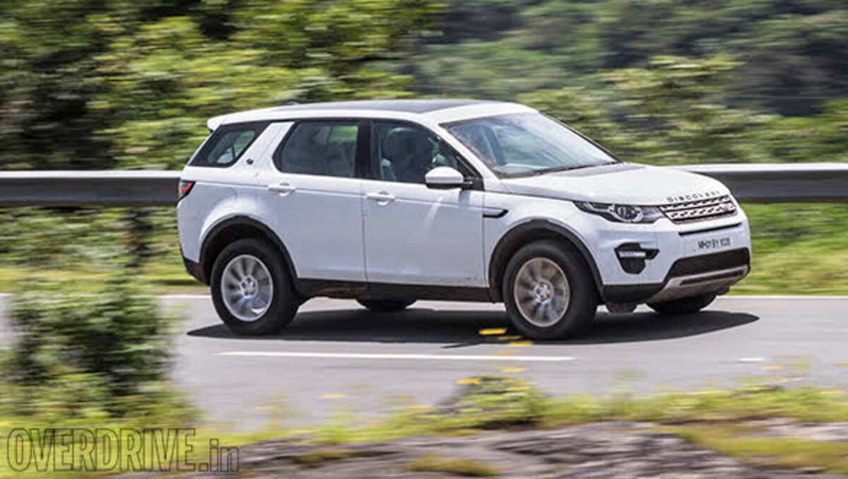 Officier badge kapitalisme 2015 Land Rover Discovery Sport road test review-Auto News , Firstpost