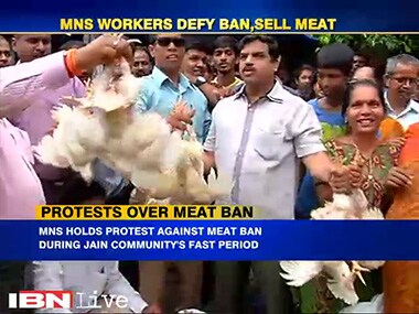 Mumbai meat ban turns political: Shiv Sena and MNS sell meat on the street
