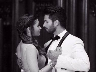 Watch: Shahid and Alia’s chemistry lights up 'Nazdeekiyaan' from Shaandaar