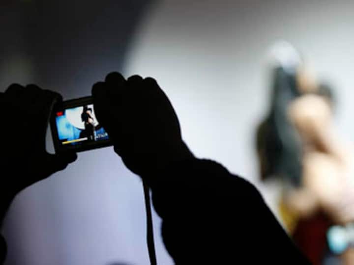 Women lawyers' body moves SC seeking ban on all porn sites