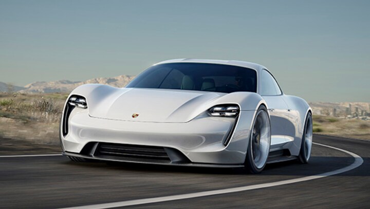 2015 Frankfurt Motor Show: Porsche showcases the Mission E concept