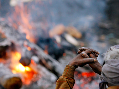 Humanity over religion: Muslim man performs last rites of Hindu friend Humanity over religion: Muslim man performs last rites of Hindu friend
