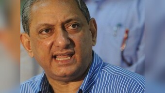 Ex-Mumbai top cop Rakesh Maria says he's not planning to resign despite transfer
