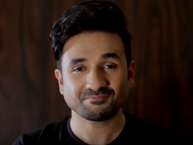 Watch: Vir Das takes a dig at internet trolls in this hilarious satirical video Watch: Vir Das takes a dig at internet trolls in this hilarious satirical video