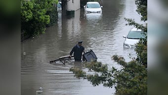 China floods: 10 killed in Shaanxi province, more than 71,000 people forced to evacuate