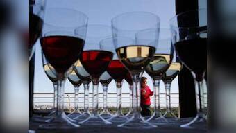 Muslim flight attendant says she was wrongly suspended for refusing to serve alcohol