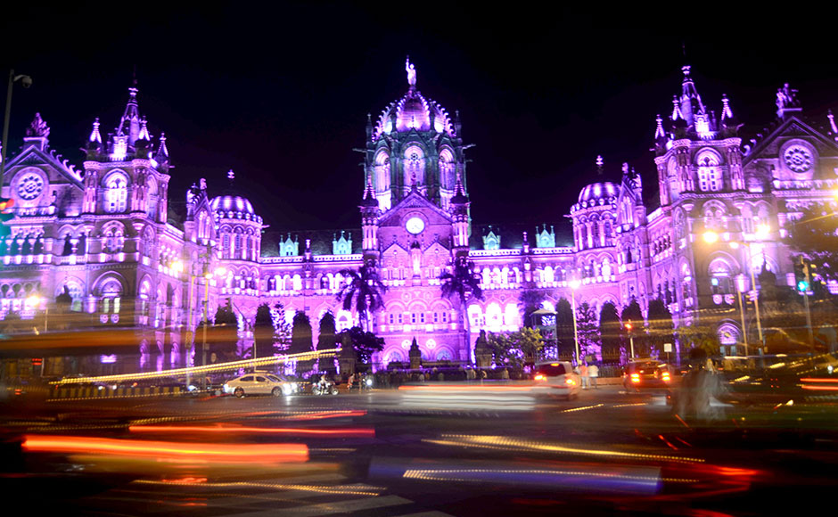 CST, Eiffel Tower, White House among monuments lit up in pink for Breast Cancer awareness CST, Eiffel Tower, White House among monuments lit up in pink for Breast Cancer awareness