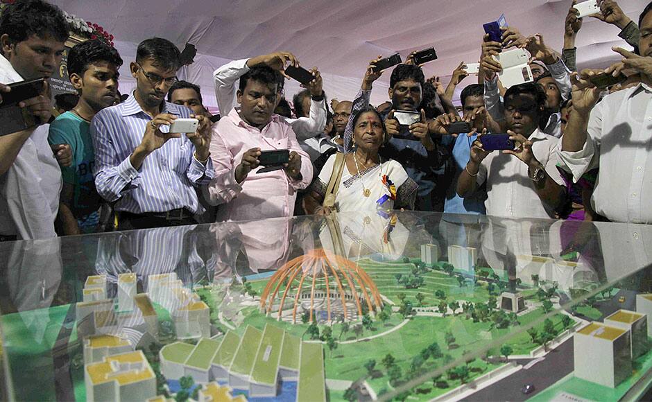 People gather at Indu Mill after Prime Minister Narendra Modi laid the foundation stone for the Dr B R Ambedkar memorial in Mumbai, India on October 11, 2015. (Ankit Shinde/SOLARIS IMAGES) 