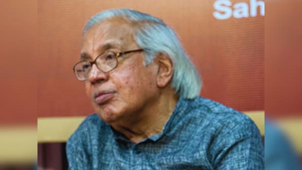 After Nayantara Sahgal, eminent poet Ashok Vajpeyi returns Sahitya Akademi Award in protest