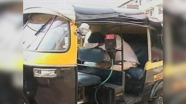 Mumbai auto-driver overhears suspicious conversation, reports alleged terror plot to police