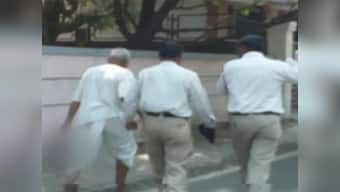 Pune shocker: Man beheads wife, walks on road with her head