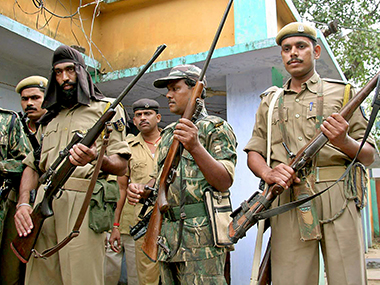 Jawan on duty at Nitish Kumar's residence accidentally shoots and injures himself in Patna Jawan on duty at Nitish Kumar's residence accidentally shoots and injures himself in Patna