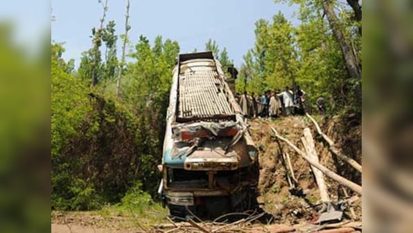 Road accident in Udhampur kills 14 people, 17 others injured