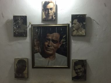 History and modern Bihar: Role of poet Dinkar and epic battle between Modi and Nitish History and modern Bihar: Role of poet Dinkar and epic battle between Modi and Nitish